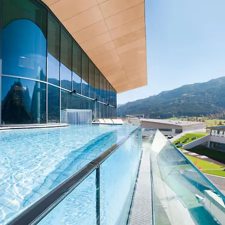 Tauern & Therme 4*