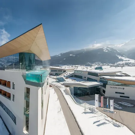 Tauern & Therme 4*
