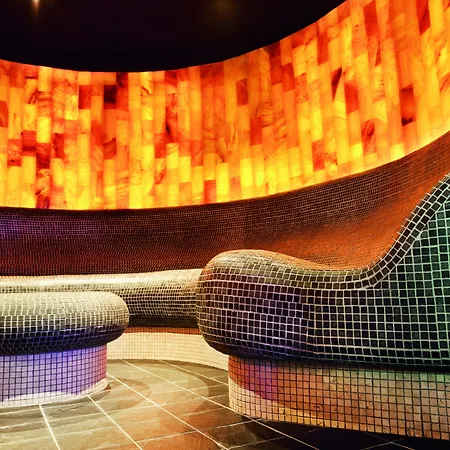 Tauern & Therme Üdülőközpont 4*