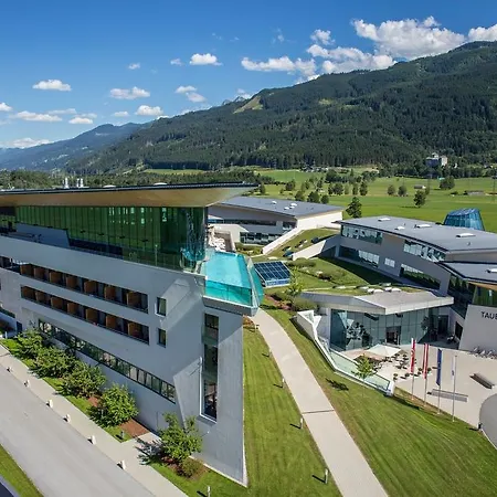 Tauern & Therme 4*