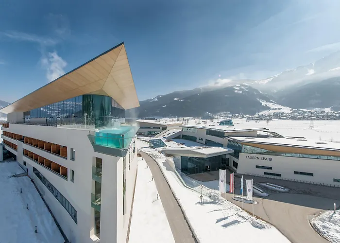 Tauern & Therme 4*